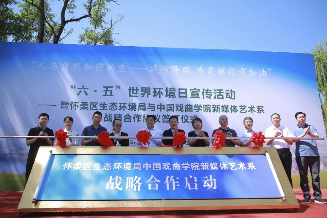 9076fc0bc4c248dca2b99afc99a07521.jpg 4.jpg