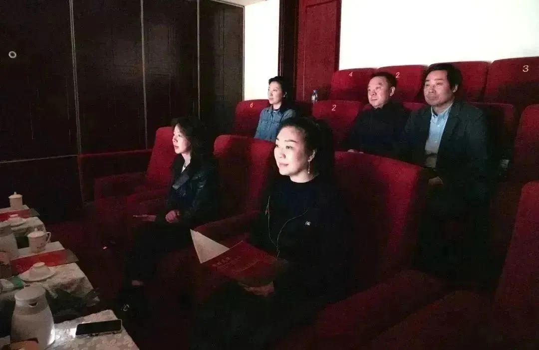 9acfd0a9a41c450d9eed38303ba00431.png 9acfd0a9a41c450d9eed38303ba00431.png