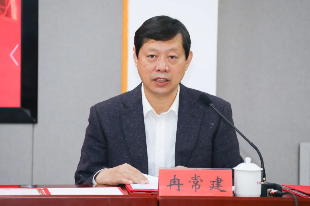 e93eea03c57648ee823317737288a96e.jpg 04.jpg