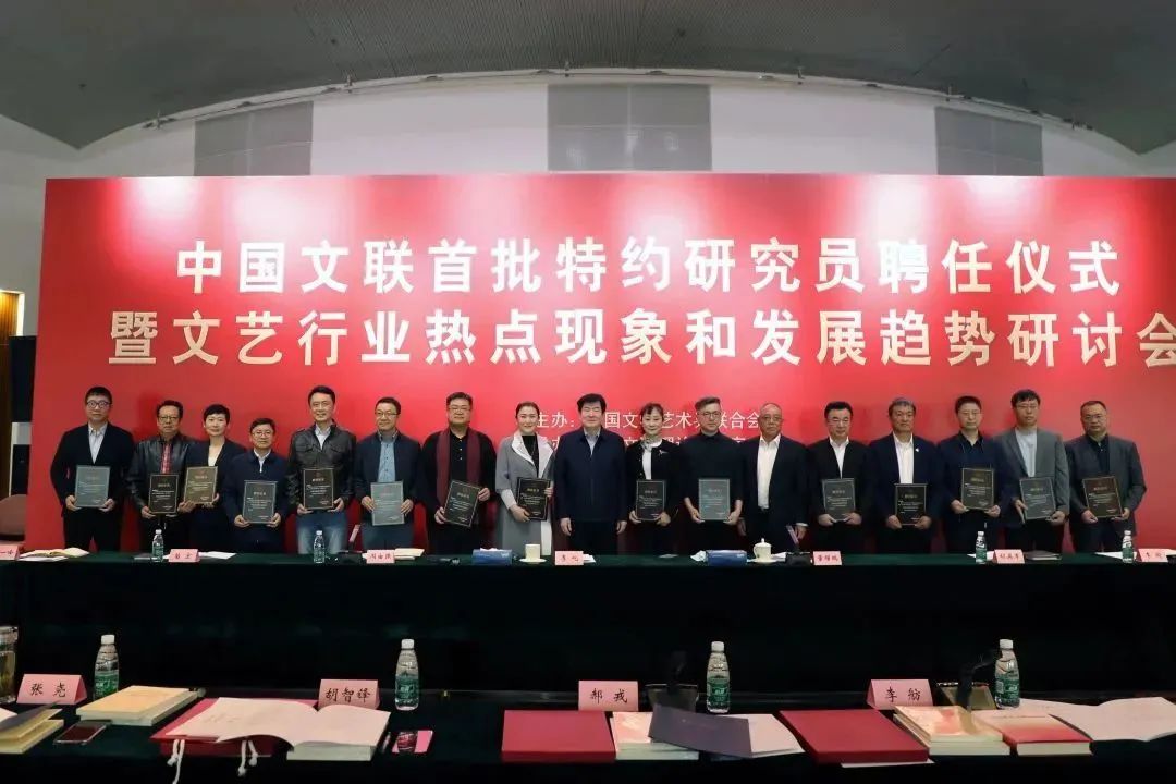 9644d1f851cb435c8211ea47f42ba367.jpg 4.jpg