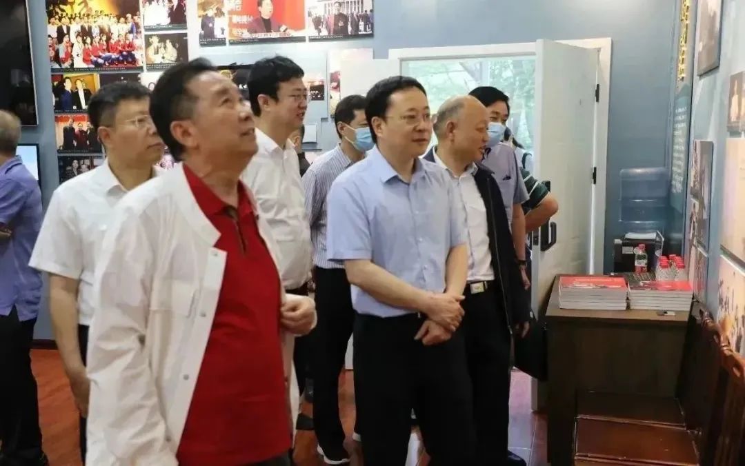 5dda79d8cfb947c5b03895c69d3ceed0.jpg 1.jpg