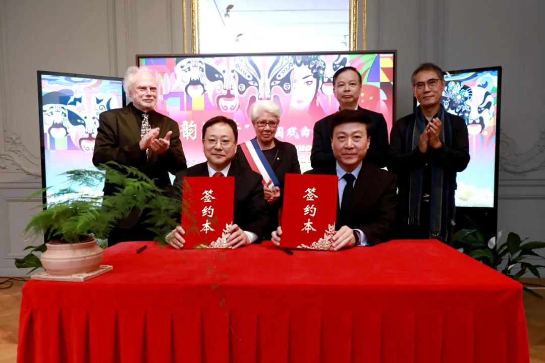 975d2e768d78441facd914816ca01a59.jpg 5.jpg