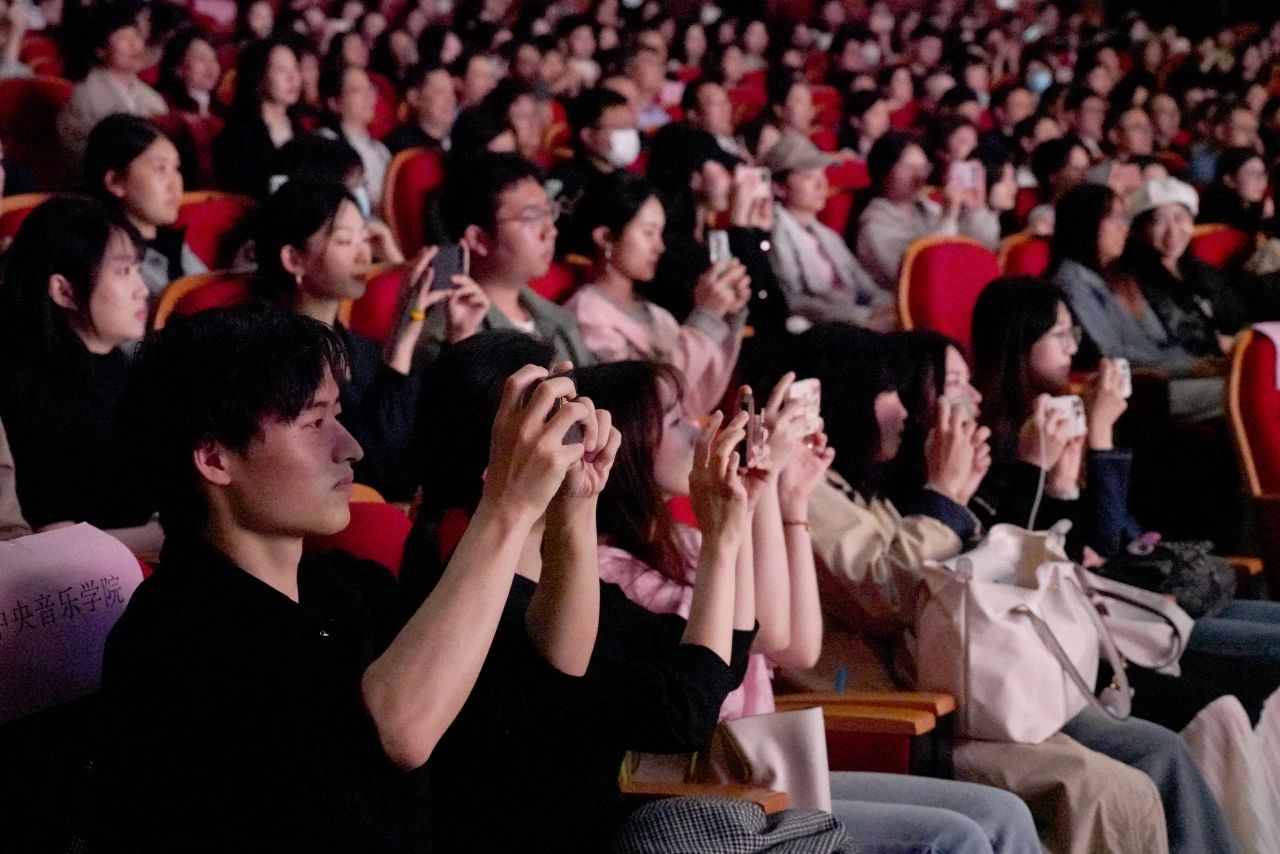 99a75c86f04041dab18da0a8a09384d0.jpg 17.jpg