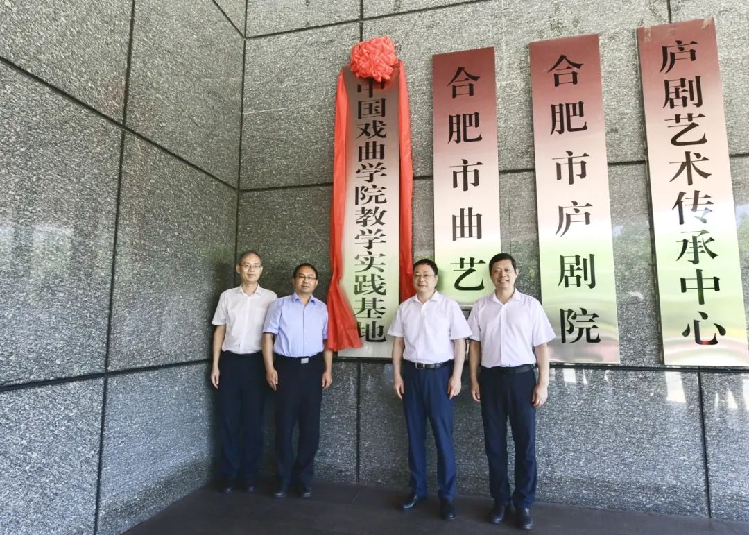 3d54ee445ee8439ab180ee3e33ef50fa.jpg 100.jpg