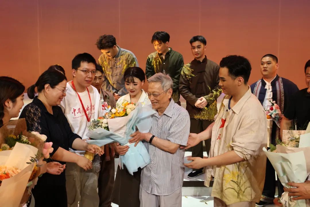 c69e2b4f494643e3b11372852cd7ee0b.jpg 4-6.jpg