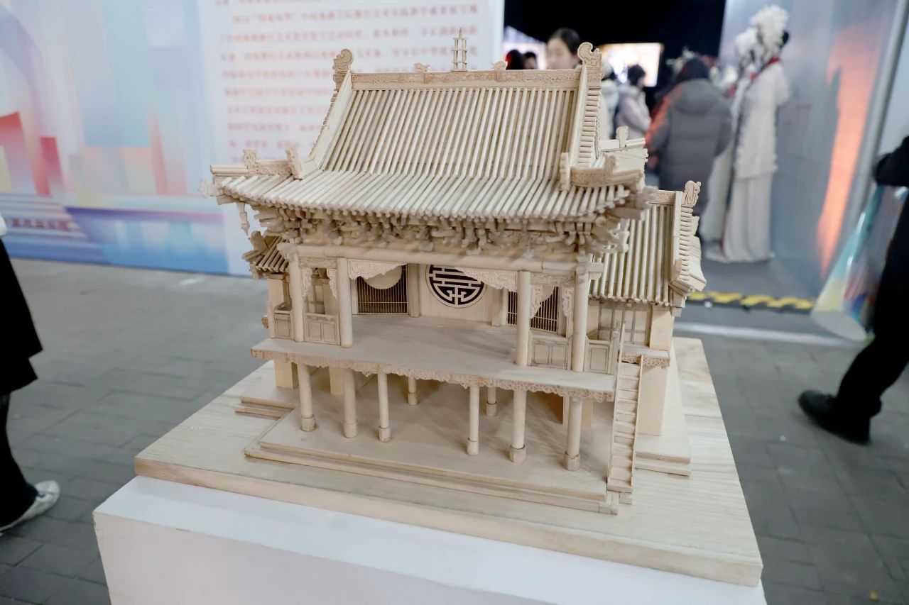 1bd2384ed8944e8a9ca07bf2db2285d9.jpg 11.jpg