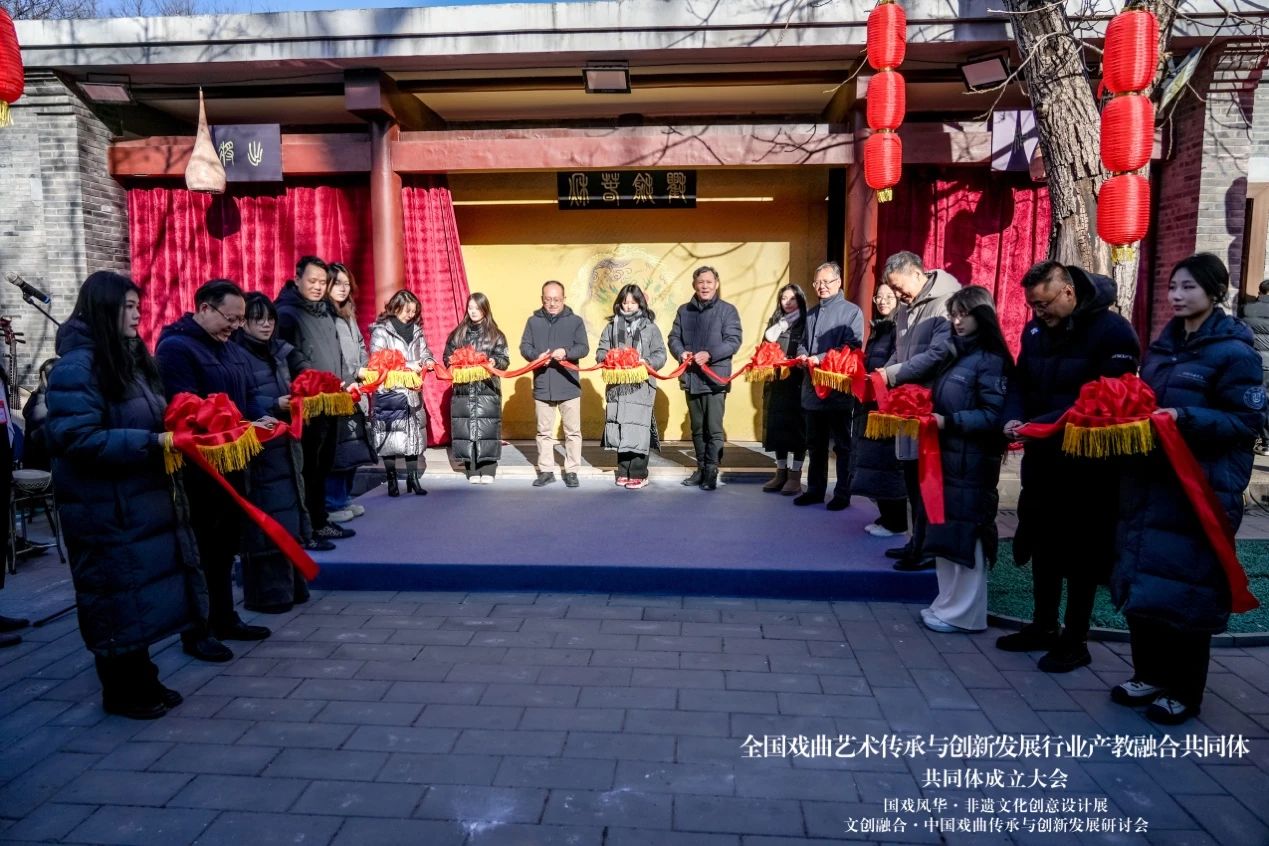 c283ce5fda154477b4469d0f340bf4d9.jpg 895811426f5df79a85c58534316d8210.jpg