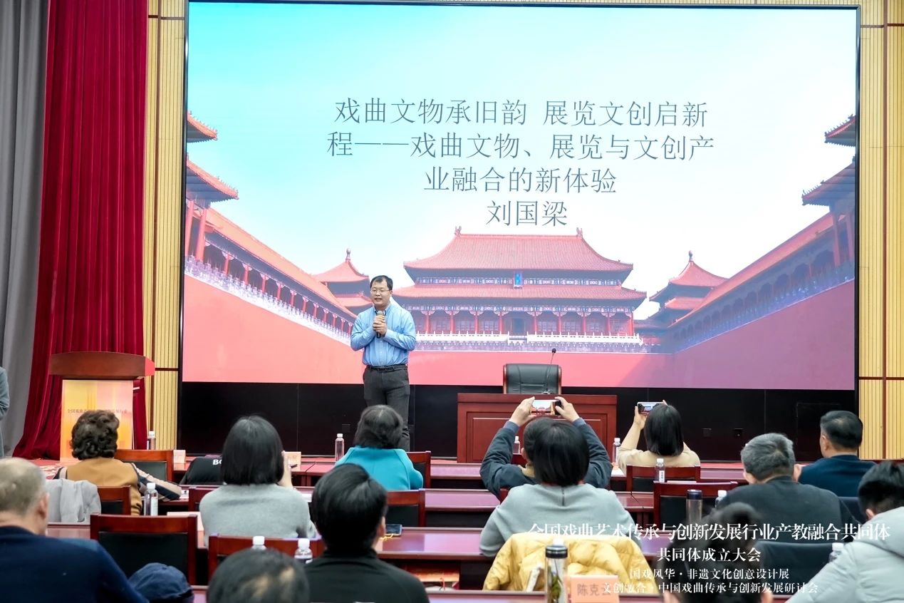 09fd62f93aef4aa38dab53d3f5dc33e8.jpg 84653f442412e48c28a57d9eca2eab93.jpg